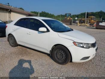  Salvage Kia Forte