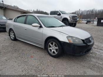  Salvage Nissan Altima