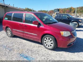  Salvage Chrysler Town & Country