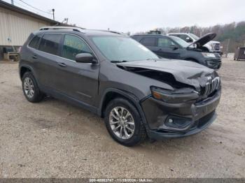  Salvage Jeep Cherokee