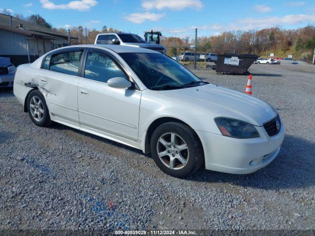  Salvage Nissan Altima