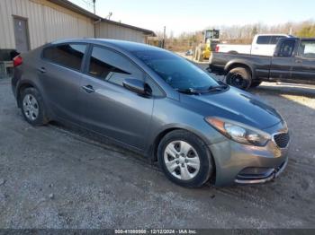  Salvage Kia Forte