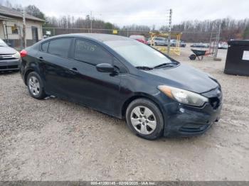  Salvage Kia Forte