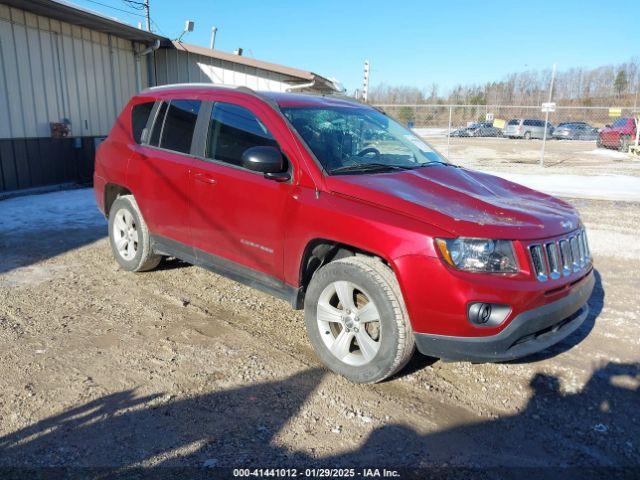  Salvage Jeep Compass