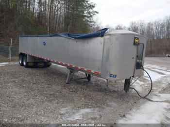  Salvage Mac Trailer Mfg Dump Trailer