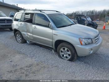  Salvage Toyota Highlander