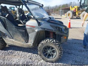  Salvage Can-Am Commander