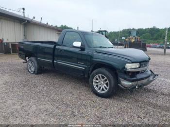 Salvage Chevrolet Silverado 1500