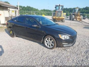  Salvage Volvo S60