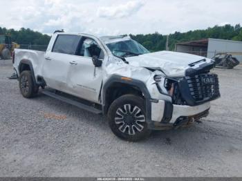  Salvage General Motors Sierra 3500HD