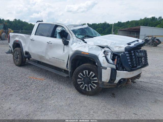  Salvage General Motors Sierra 3500HD