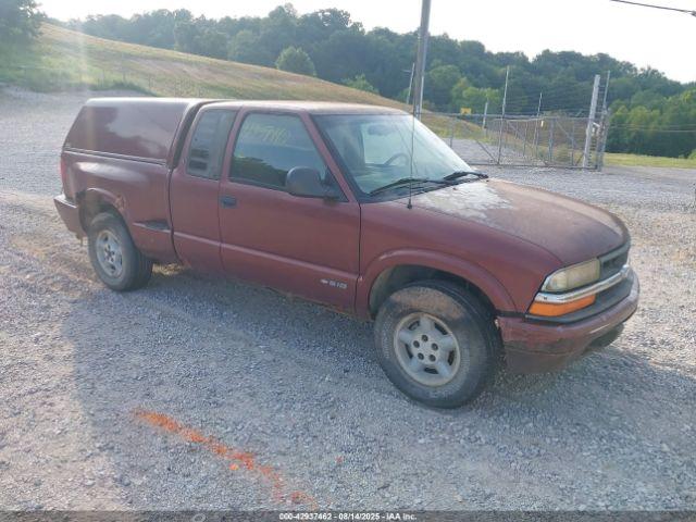  Salvage Chevrolet S-10