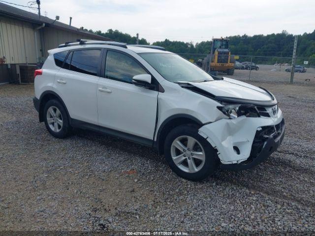  Salvage Toyota RAV4