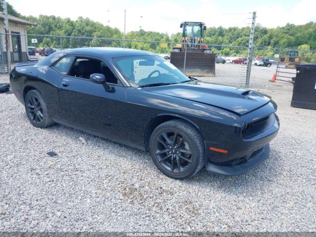  Salvage Dodge Challenger