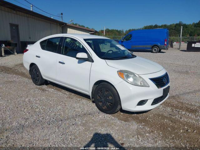  Salvage Nissan Versa
