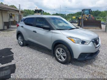  Salvage Nissan Kicks