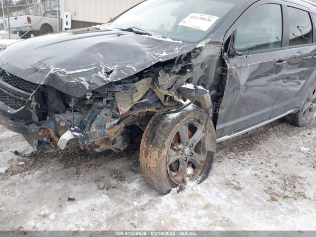 Dodge Journey Crossroad Image 5