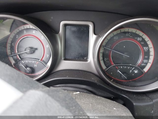 Dodge Journey Crossroad Image 16