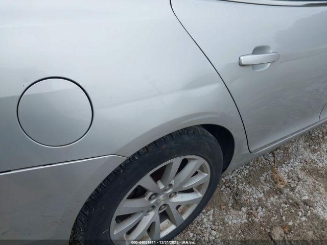 Chevrolet Malibu 2lt Image 9