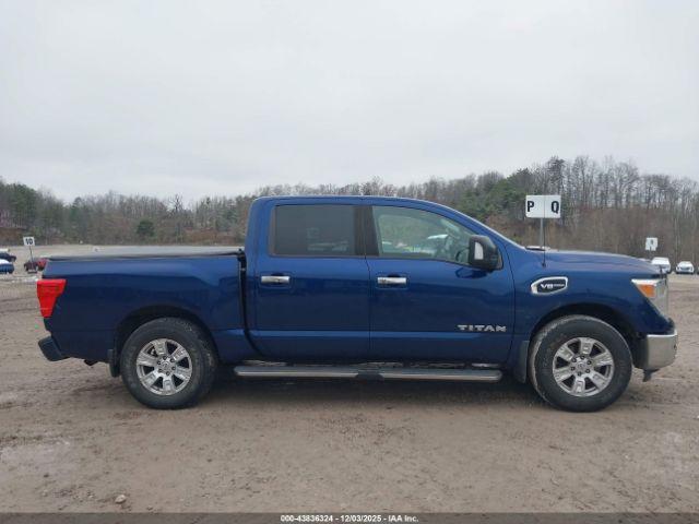 Nissan Titan Image 10