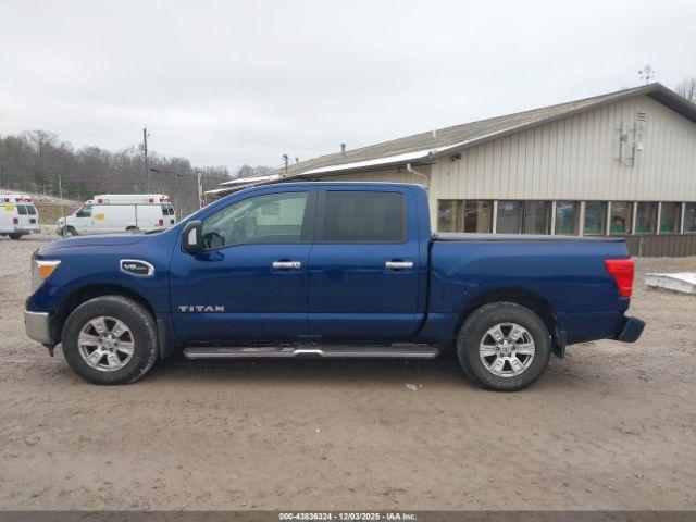 Nissan Titan Image 13