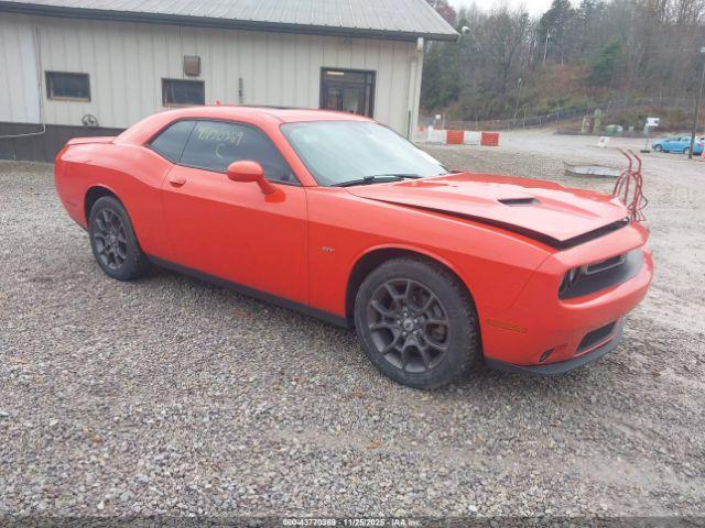  Salvage Dodge Challenger