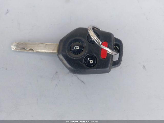 Subaru Outback 2.5i Image 9