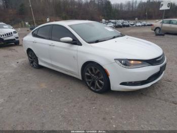  Salvage Chrysler 200