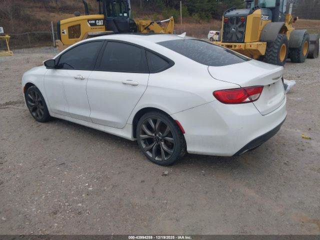 Chrysler 200 S Image 6