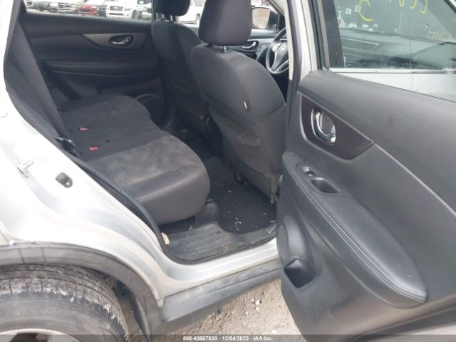 Nissan Rogue Sv Image 16