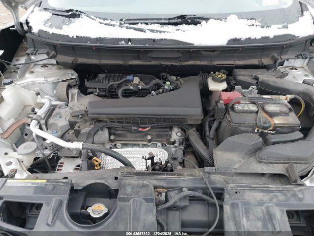 Nissan Rogue Sv Image 5