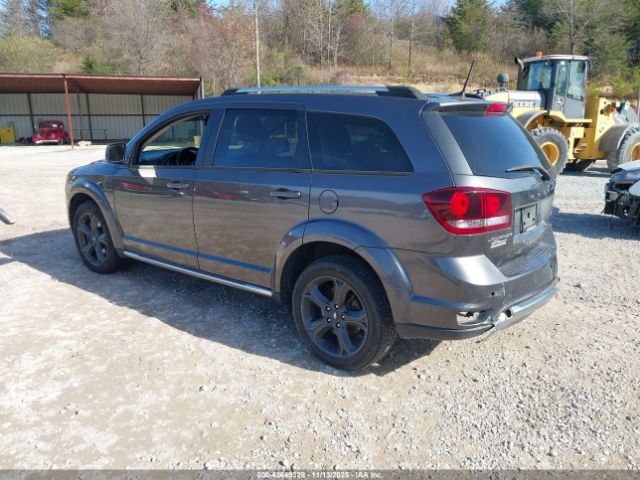Dodge Journey Crossroad Image 4