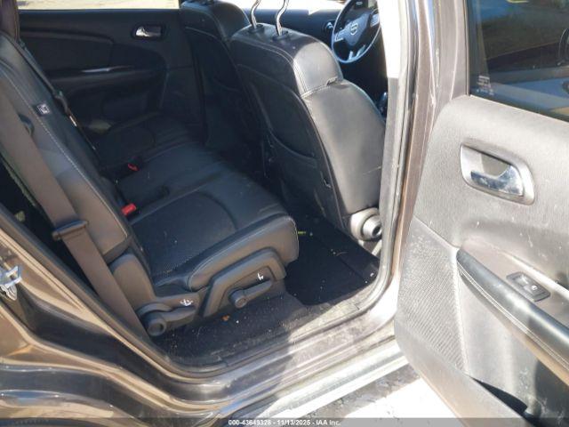 Dodge Journey Crossroad Image 10