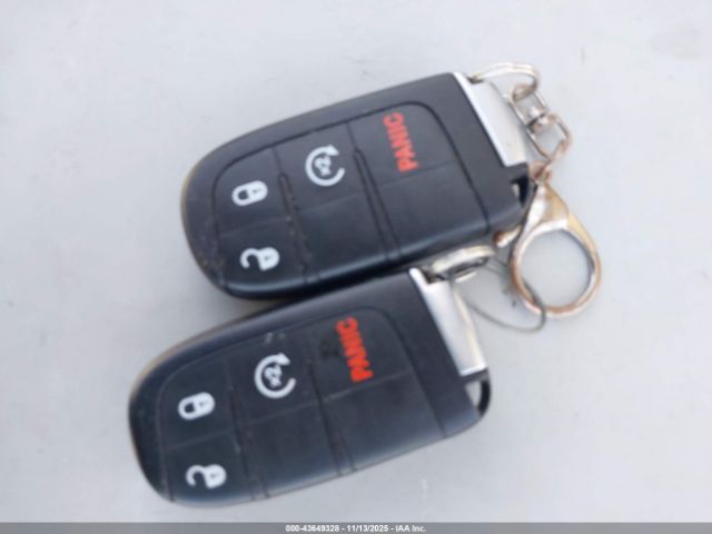 Dodge Journey Crossroad Image 16