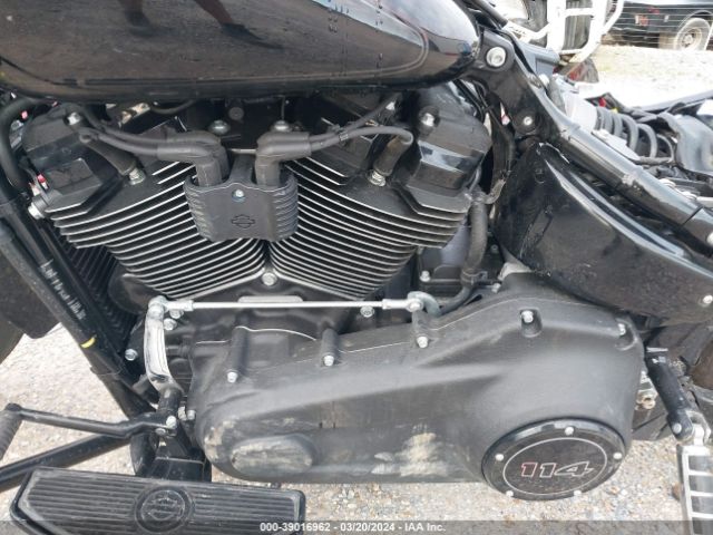 Harley-Davidson Flhcs Image 7
